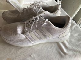 Scarpe Adidas bianche numero: 41 1/3