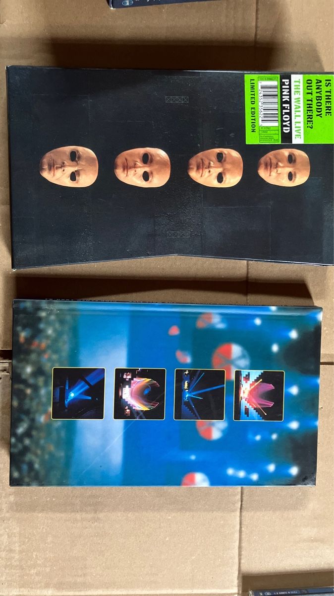 CD: Lots Pink Floyd – Usato da Genève venduto da Ricardo_DG_2026 2