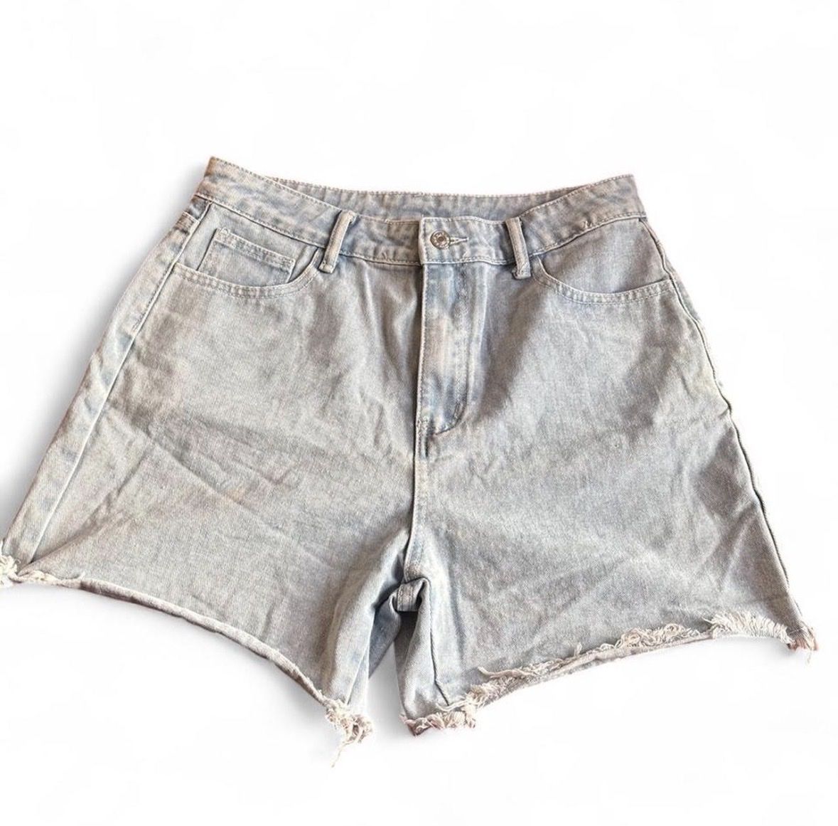 Jeans: Hellblaue Jeans Shorts – Usato da Lausen venduto da sineri