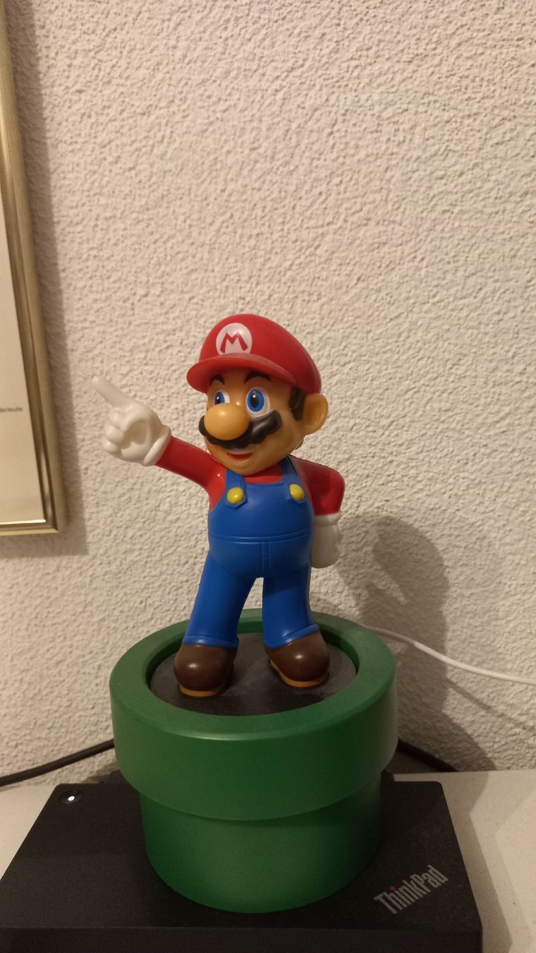 Lampen: Super Mario Tischlampe – Gebraucht aus Horw von OnkelBaldrian