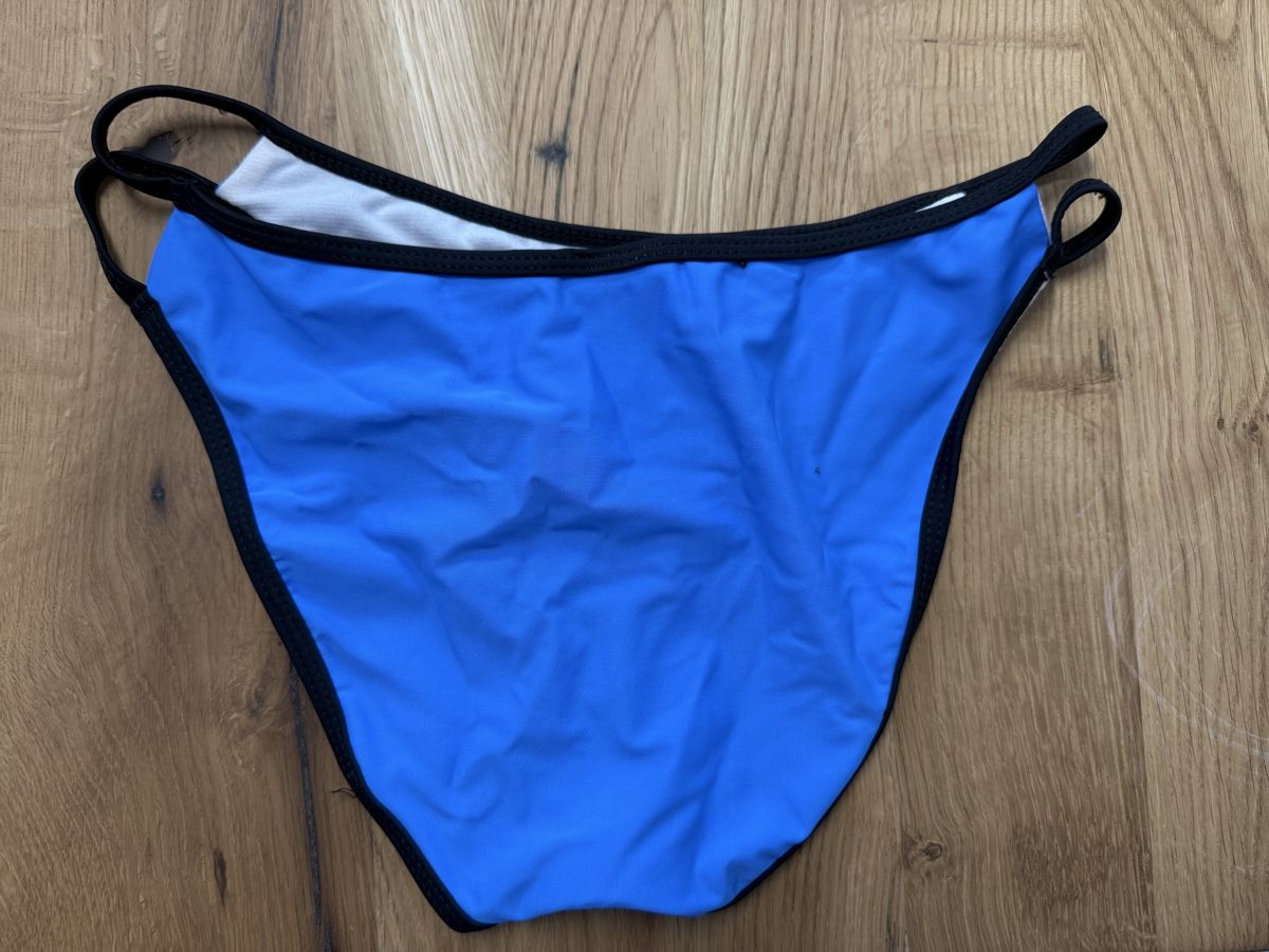 Costumi da bagno & Bikini: Bikinihose blau, S/M, Neuwertig – Nuovo (secondo la descrizione) da Einsiedeln venduto da important__ 1