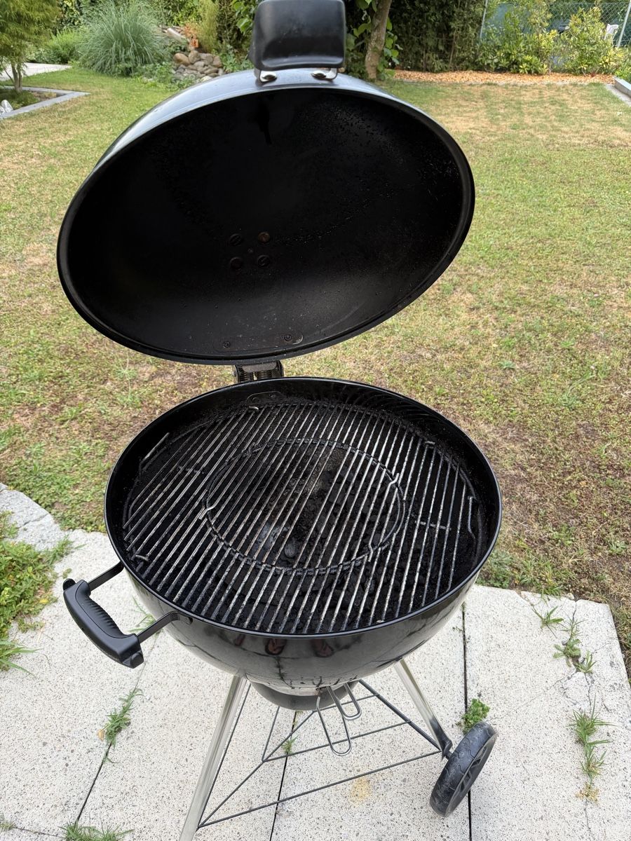 Grils: Weber Kettle Grill black used condition 57cm – D'occasion à Dübendorf par cab_xrt6 2