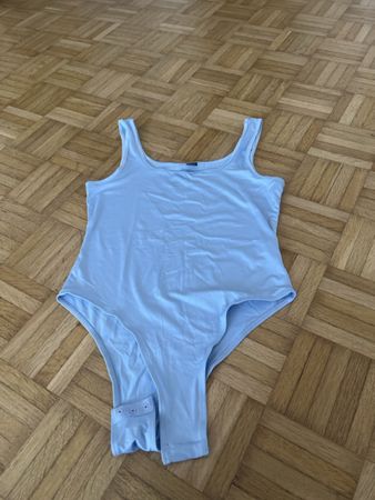 Damen Bodysuit hellblau ärmellos