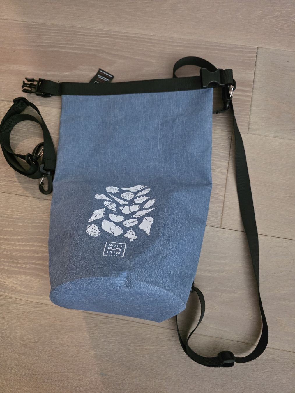 Taschen: Wili wili tree, Dry Bag – Gebraucht aus Rikon im Tösstal von Quimy68