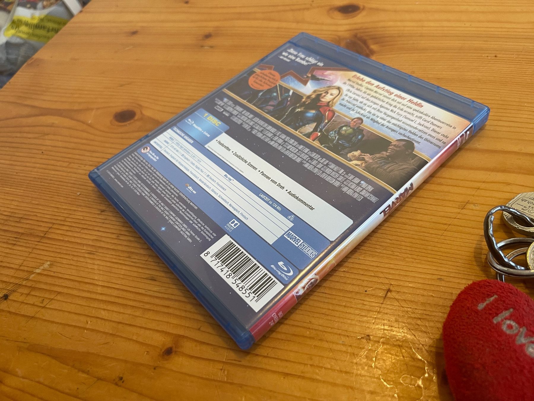 Tutti i DVDs: Marvel: Captain Marvel (Blu-ray) – Nuovo (secondo la descrizione) da Weinfelden venduto da ice_heart_xx 3