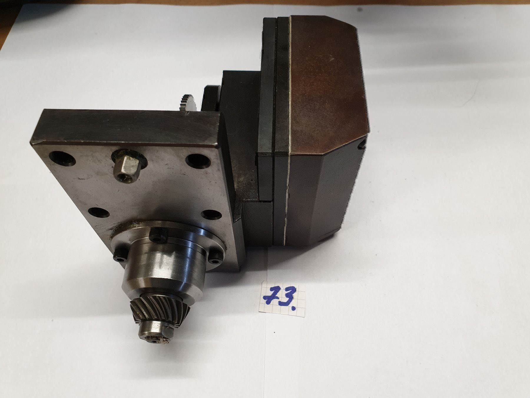 Tutti gli attrezzi: Angetriebene CNC Werkzeuge – Usato da Niederdorf venduto da tatikin 1
