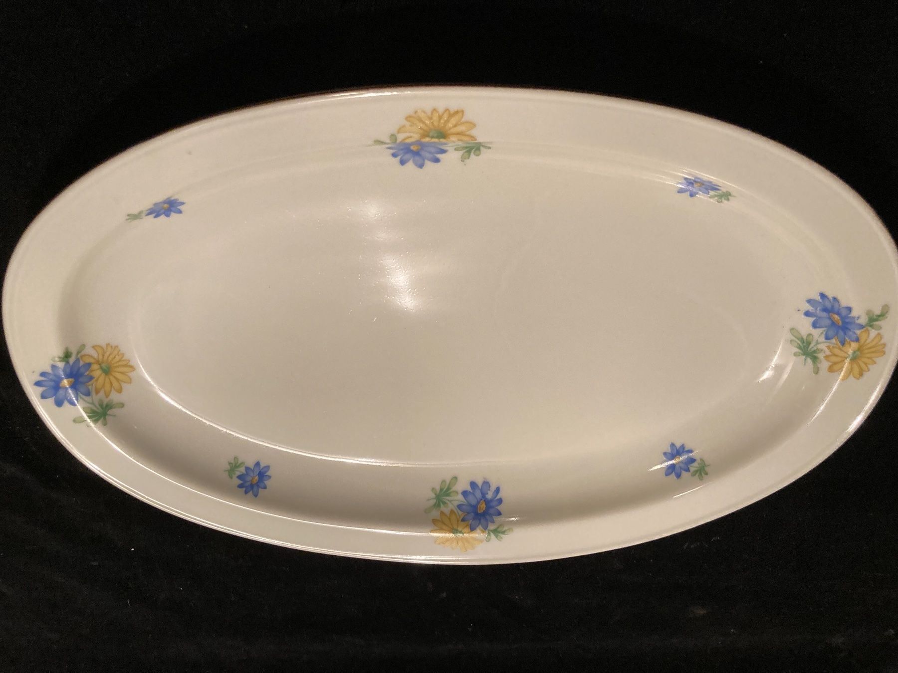 Plateaux: Ovale Langenthal Platte 46 – D'occasion à Zürich par Chaeffeler