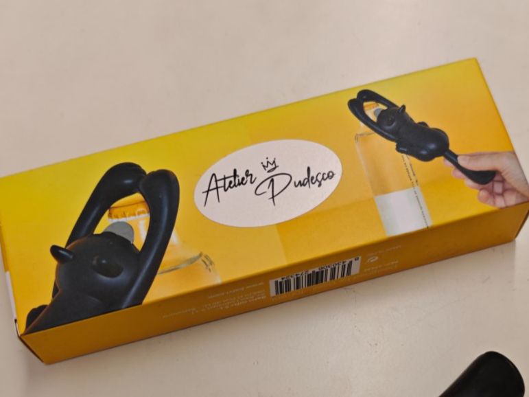Flaschenöffner & -verschlüsse: Flaschenöffner Curious Cat Katze Schwarz, tolle Geschenkidee – Neu und originalverpackt aus Schaffhausen von AtelierPudesco 3