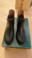 Mules en cuir noir taille 33 neuve
