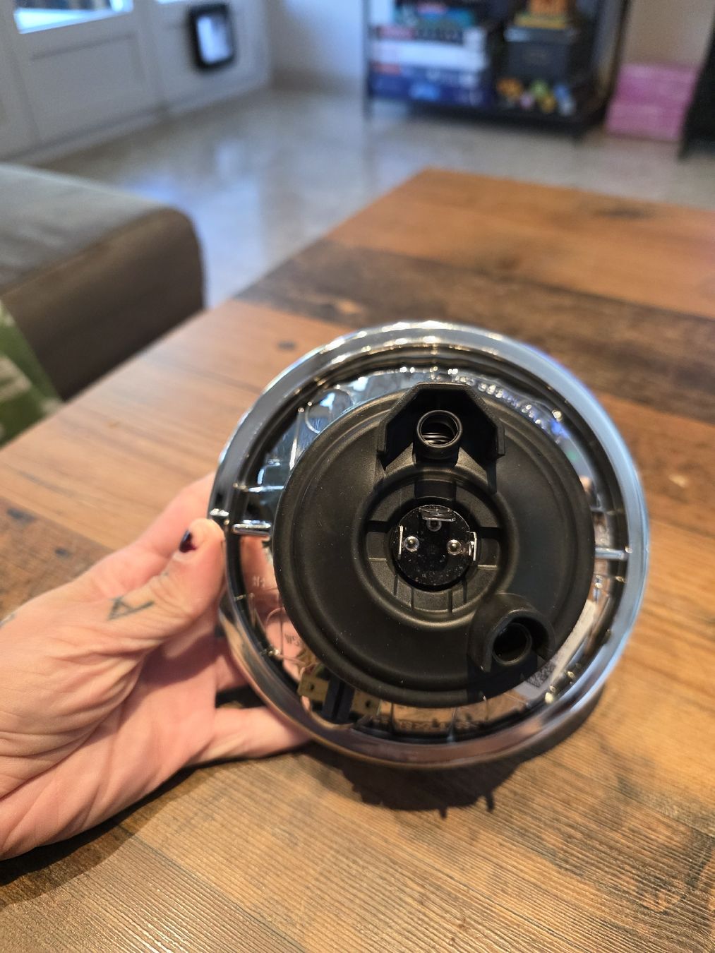 Harley-Davidson Fari: Harley Davidson Scheinwerfer Glas H4 neuwertig – Nuovo (secondo la descrizione) da Solothurn venduto da nat_8yg2 3