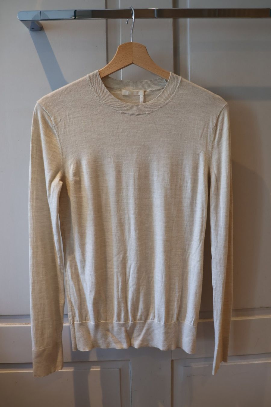 Chloé Pullover & Sweatshirts: Beiger Chloé Wollpullover – Gebraucht aus Winterthur von jul_v9wx
