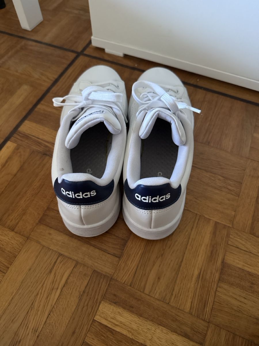 Scarpe da uomo: Basket adidas blanche  – Usato da Cartigny venduto da Kelly.11 2
