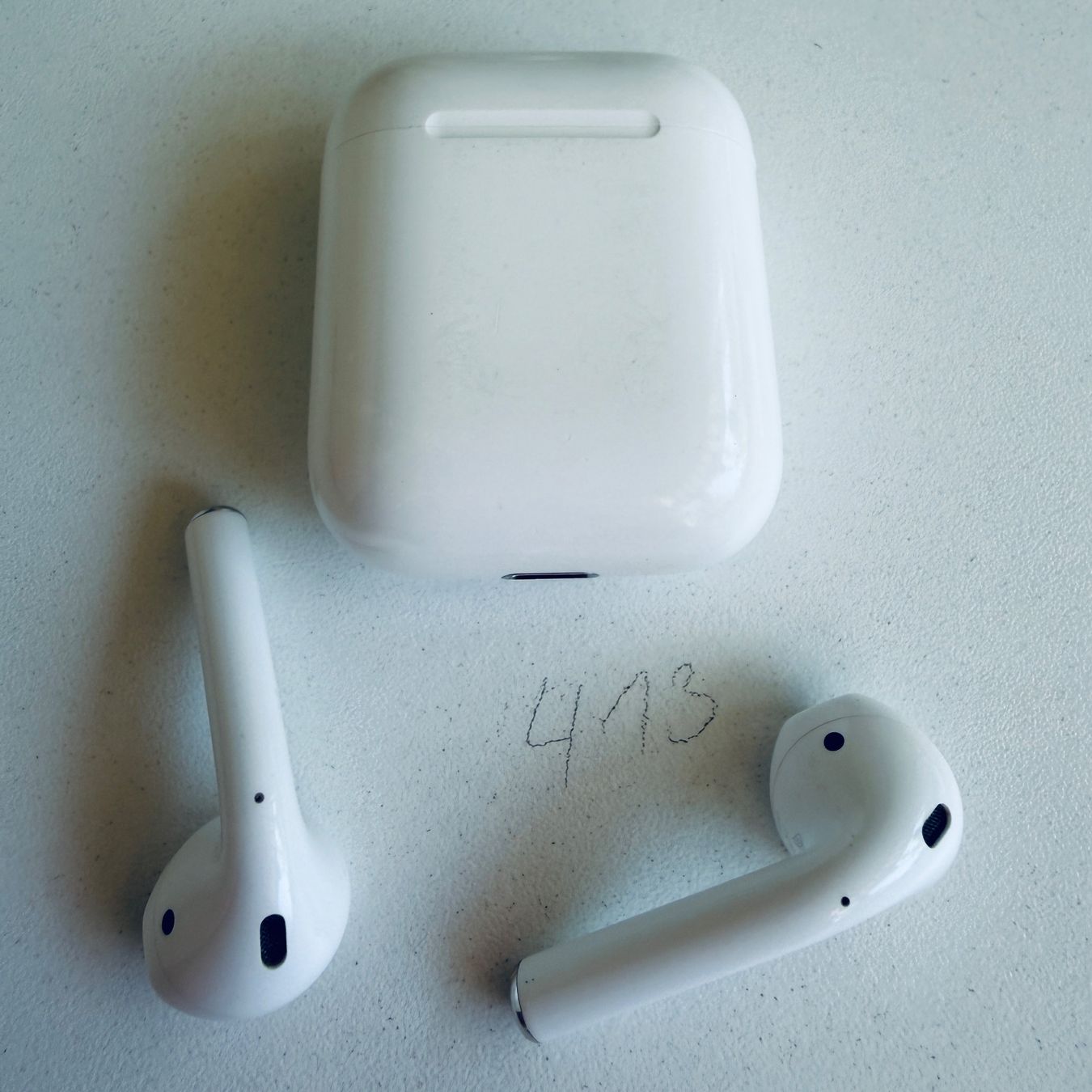 Apple Kopfhörer: Original Apple AirPods 1 Gen. Wireless Kopfhörer & Case – Gebraucht aus Basel von MY.AIRPODS.SHOP 9
