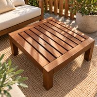 Massivholz Loungetisch / Gartentisch – Holz – quadratisch