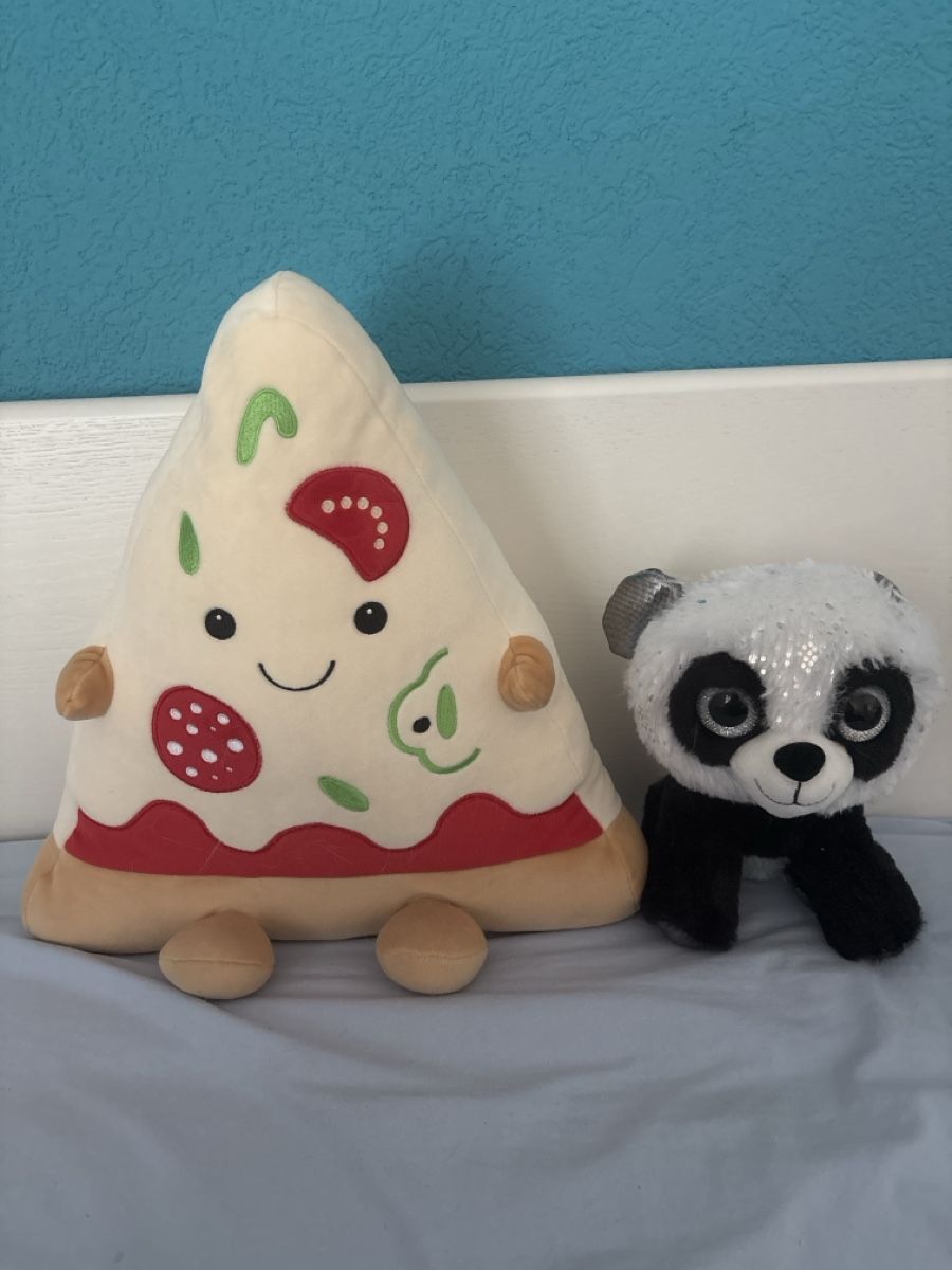 Migros Spielzeuge: Plueschtier Pizza und Panda neu – Neu (gemäss Beschreibung) aus Leibstadt von Marinart6424