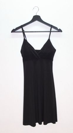 Kurzes, schwarzes Glitzerkleid, Gr. M