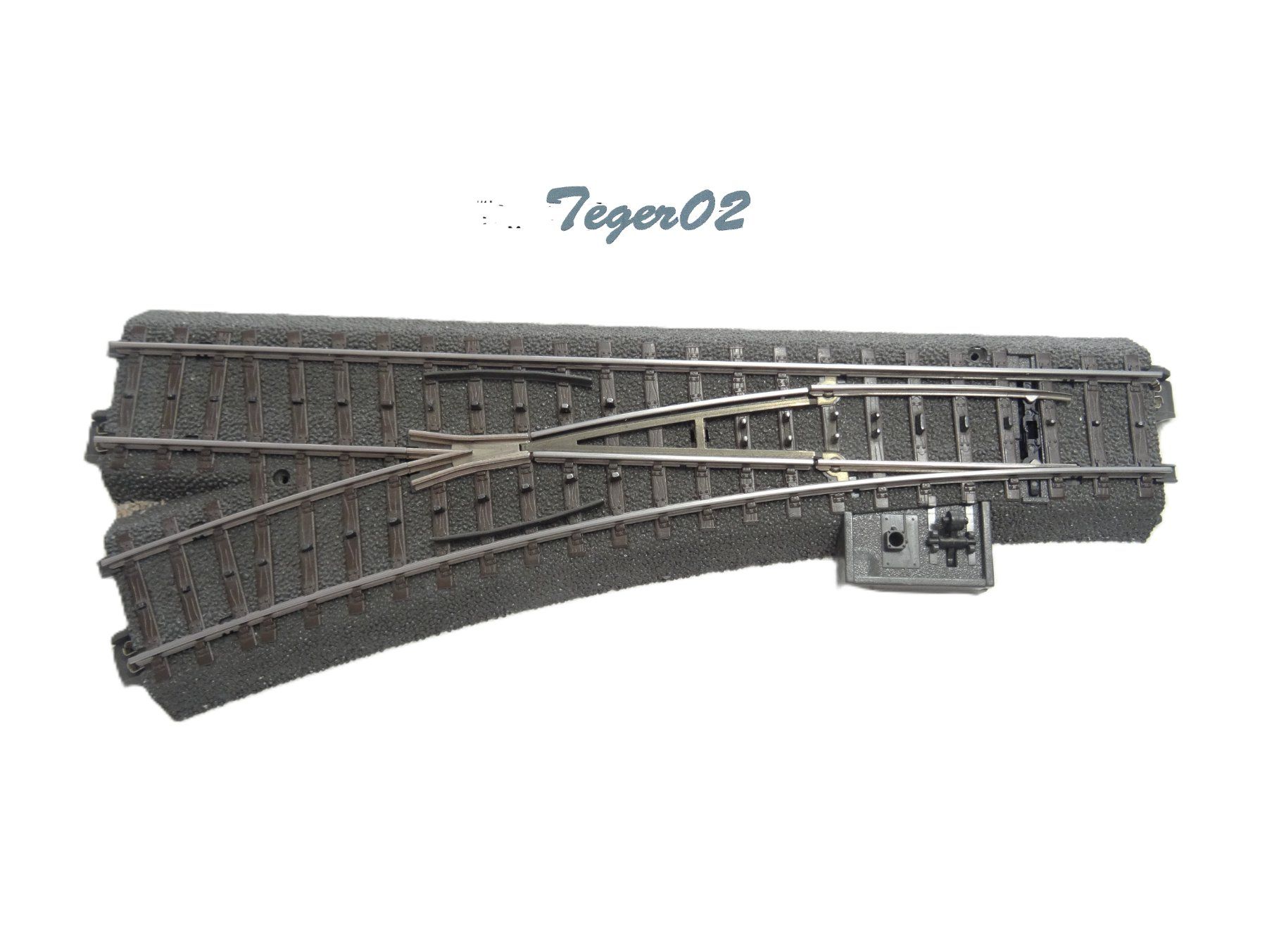 Märklin Modellini di ferrovie: Märklin H0 24611-R C-Weiche – Usato da Hochdorf venduto da Teger02