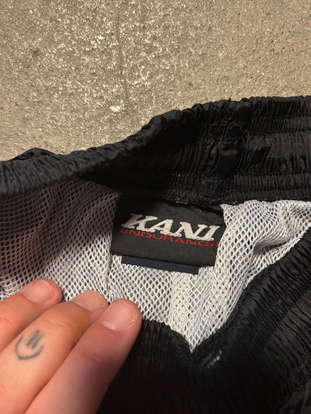 Pantaloni: Vintage Kani Sport Trainerhose – Usato da Bern venduto da unuki 3
