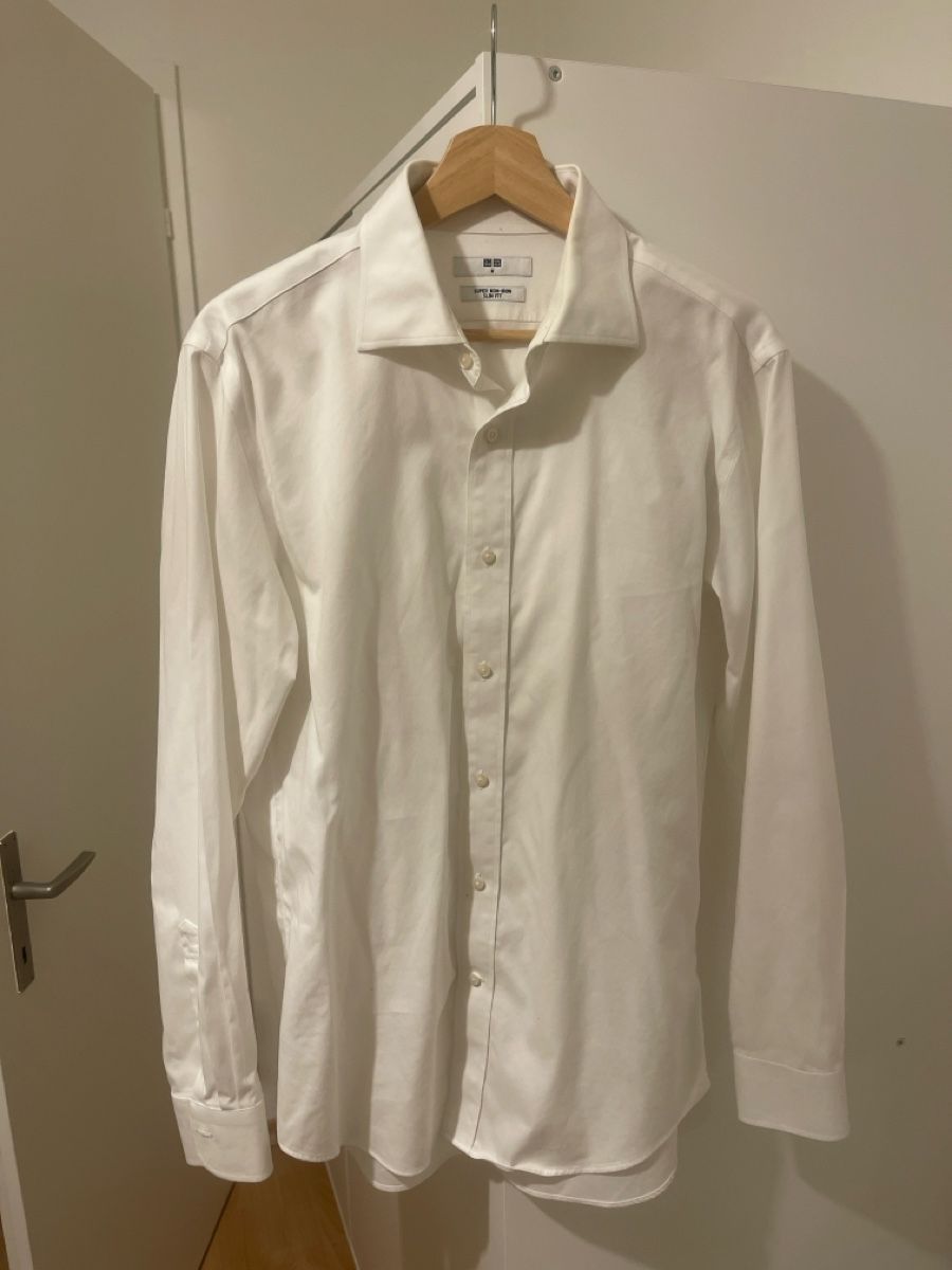 Chemises: Hemd weiss Gr. M slim fit – D'occasion à Oberweningen par lb2000