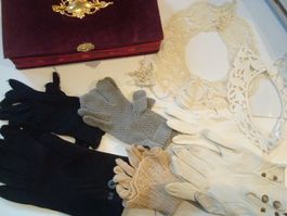 Handschuhe, Aufsetzkragen, Schatulle