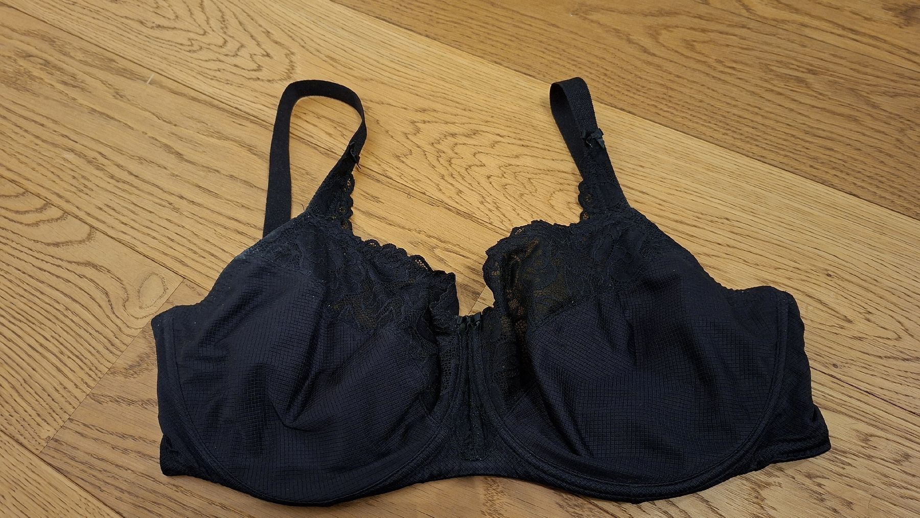Altra biancheria intima: Bügel-BH von Change in 80L – Usato da Oberengstringen venduto da Kimchimon