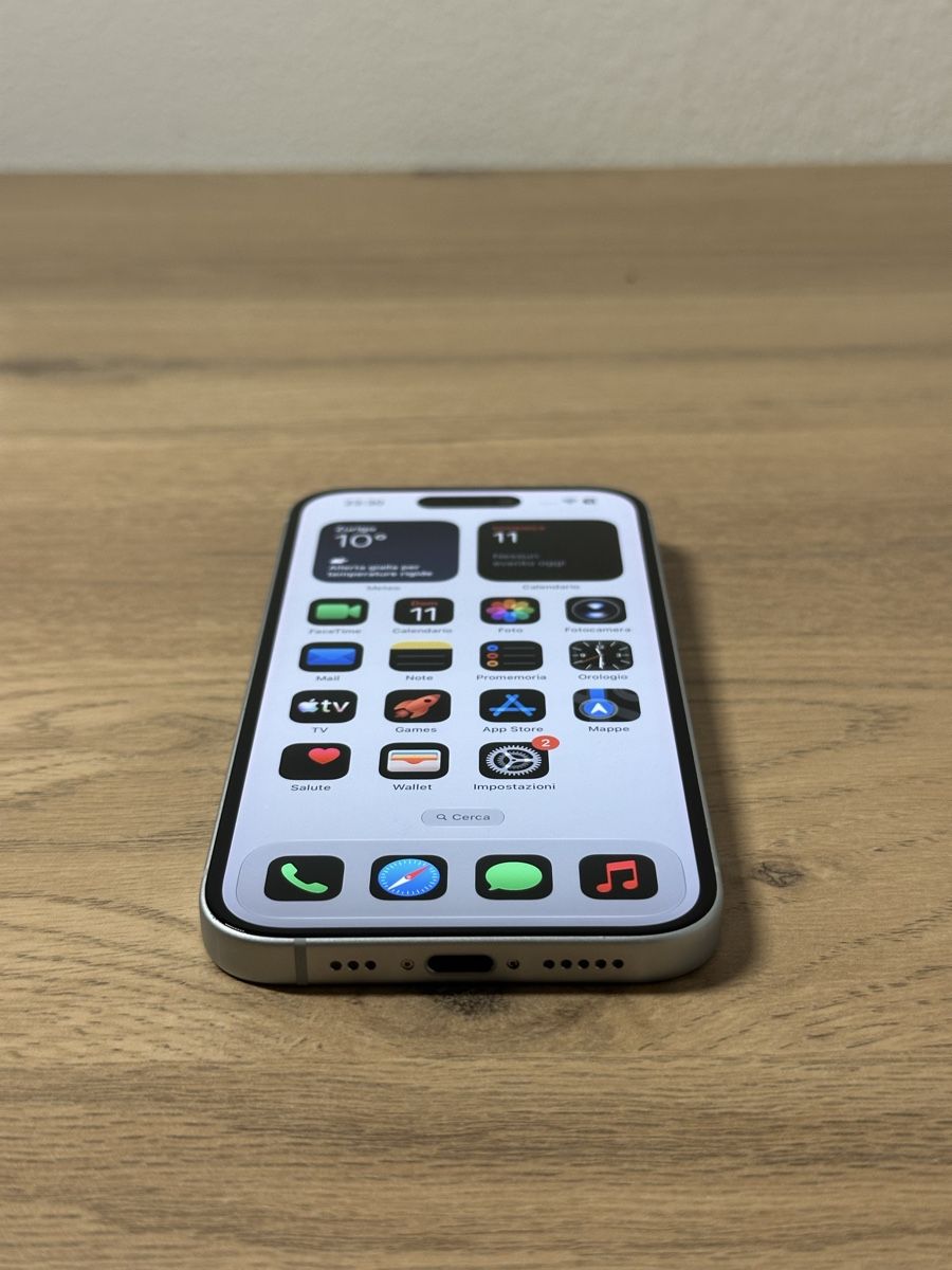 Apple Telefoni cellulari / Smartphones: IPHONE 15 – Nuovo (secondo la descrizione) da Cointrin venduto da res_nvs8 5