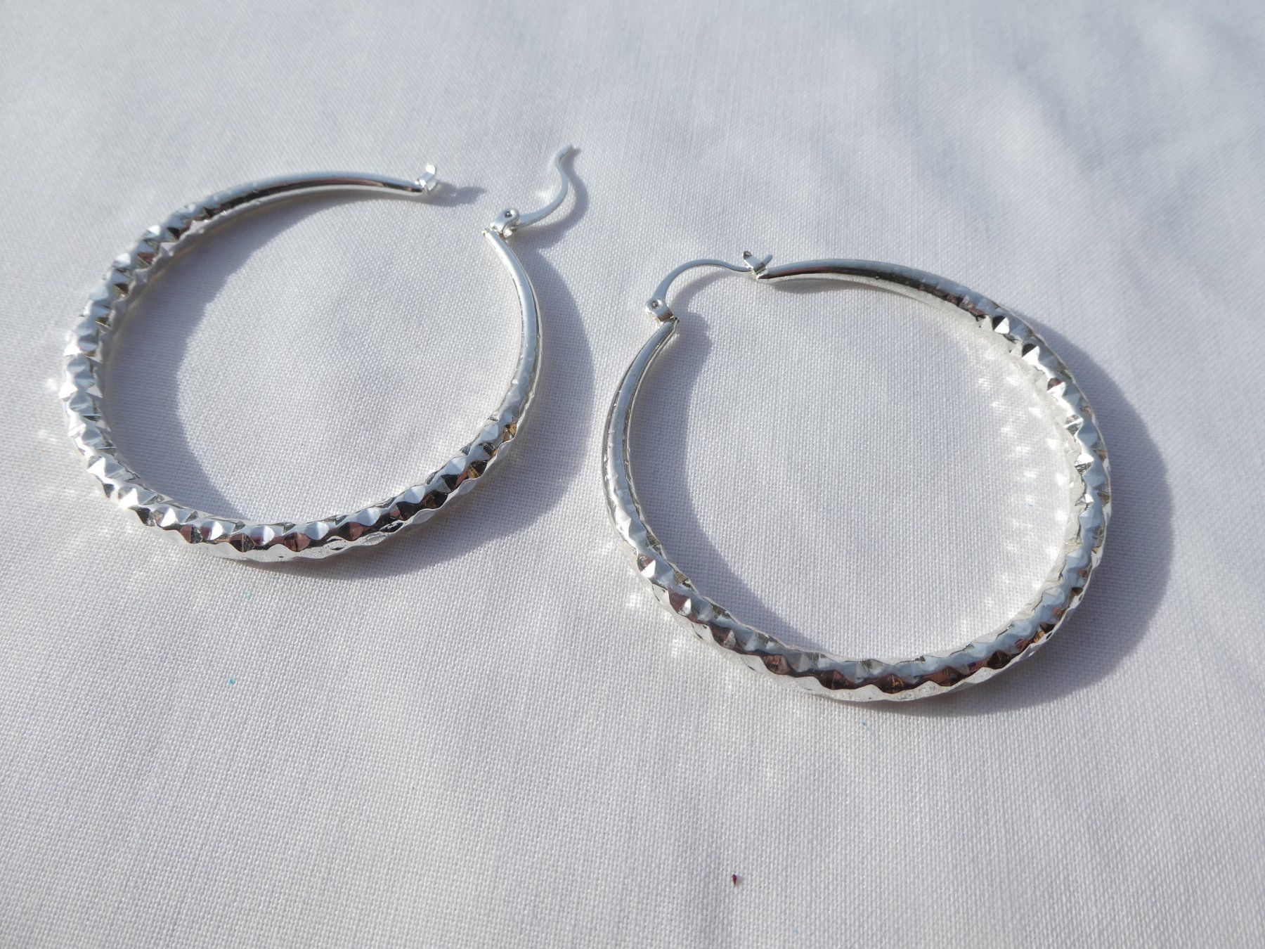 Boucles d'oreille: Grosse Creolen versilbert, neu – Neuf (Voir description) à Gattikon par kaandooh 3