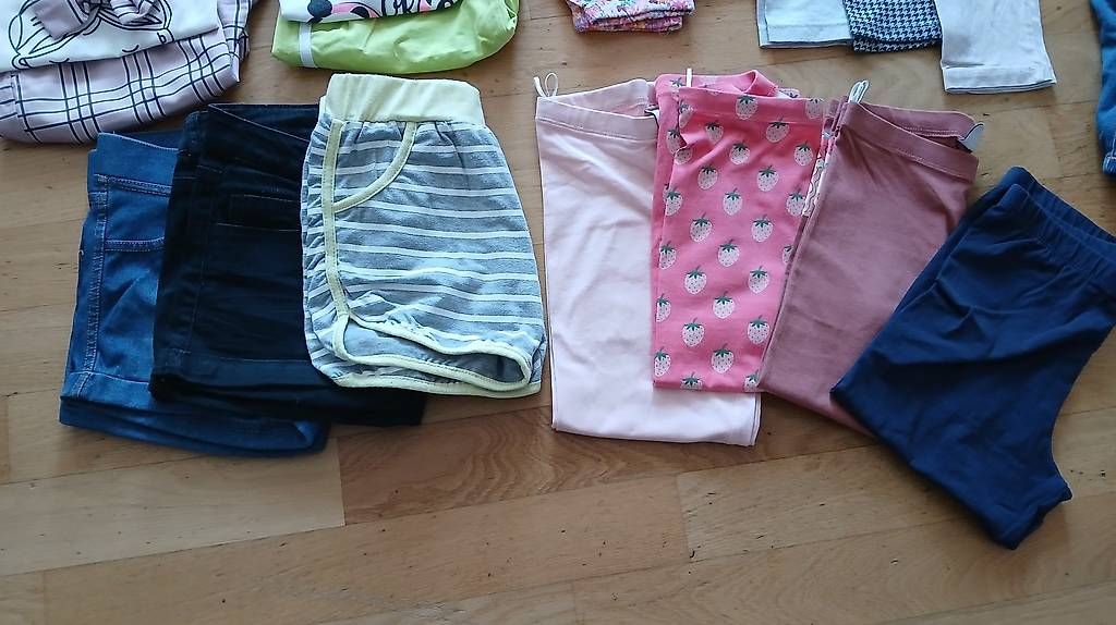 Lotti & Set di vestiti: Mädchen sommerkleider Set gr. 140 – Usato da Bern venduto da dmanci 1
