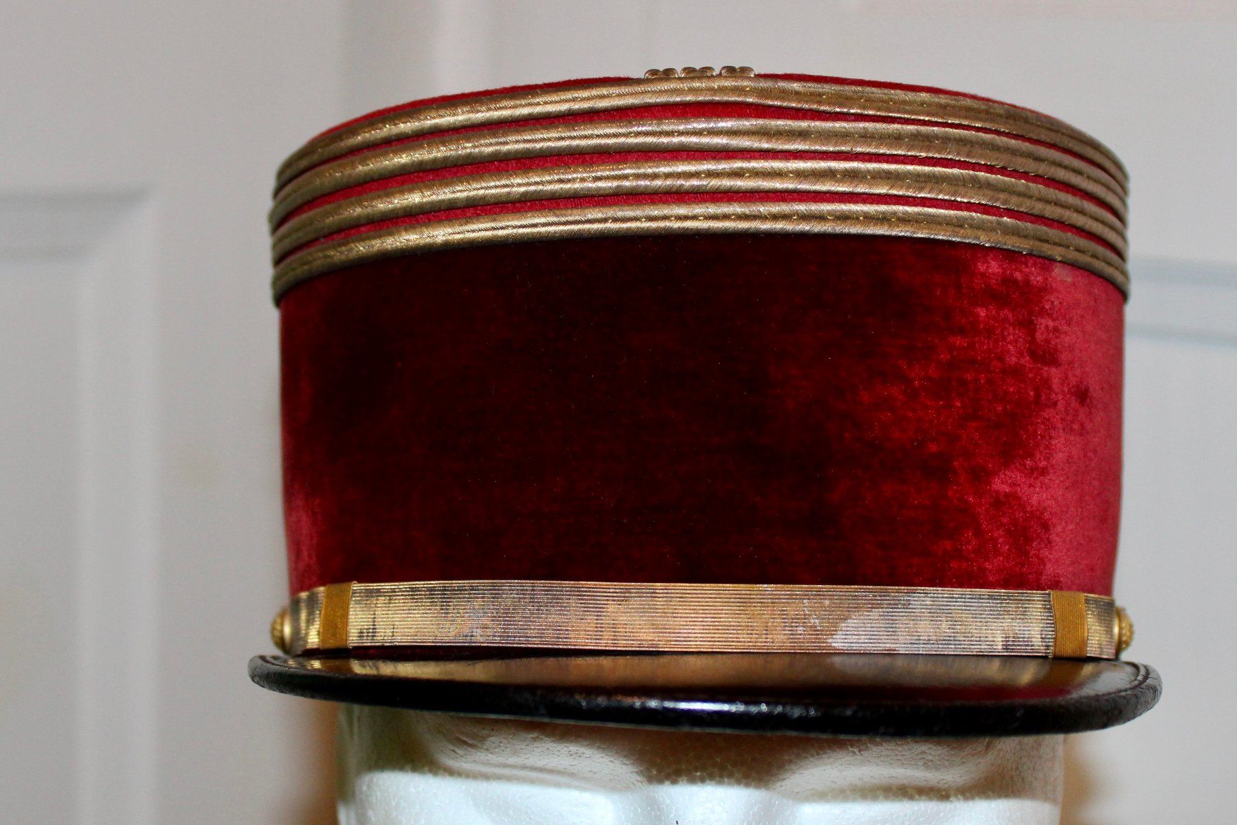 Uniformi: Armée Française un Képi de Commandant médecin – Usato da Lausanne venduto da Grenchars78