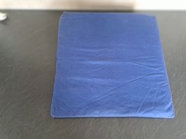Sitzkissen blaue Farbe Reissverschluss gut erhalten 40x40cm
