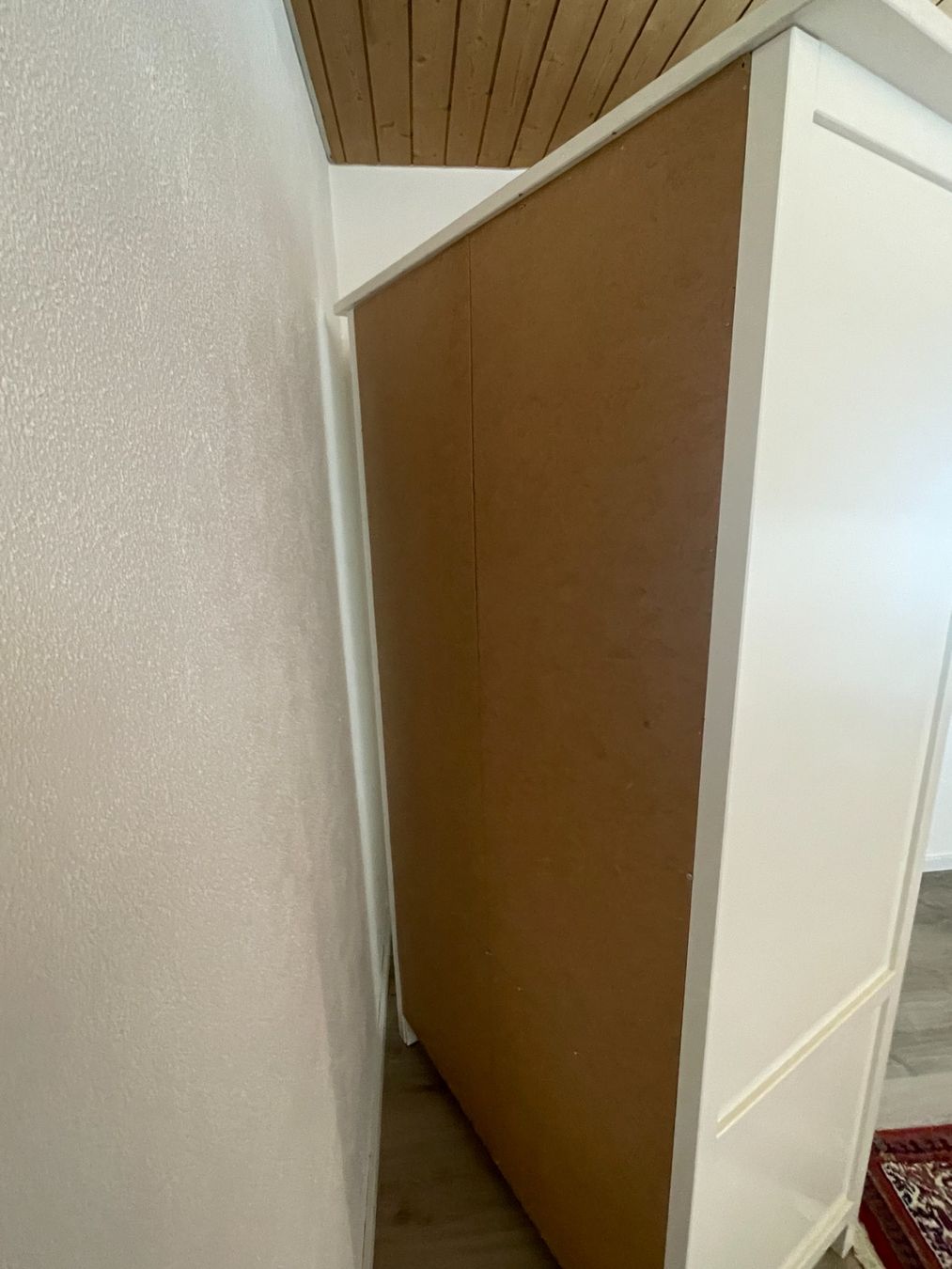 Ikea Armadi: Schrank weiss – Usato da Schmerikon venduto da die_8b8m 4