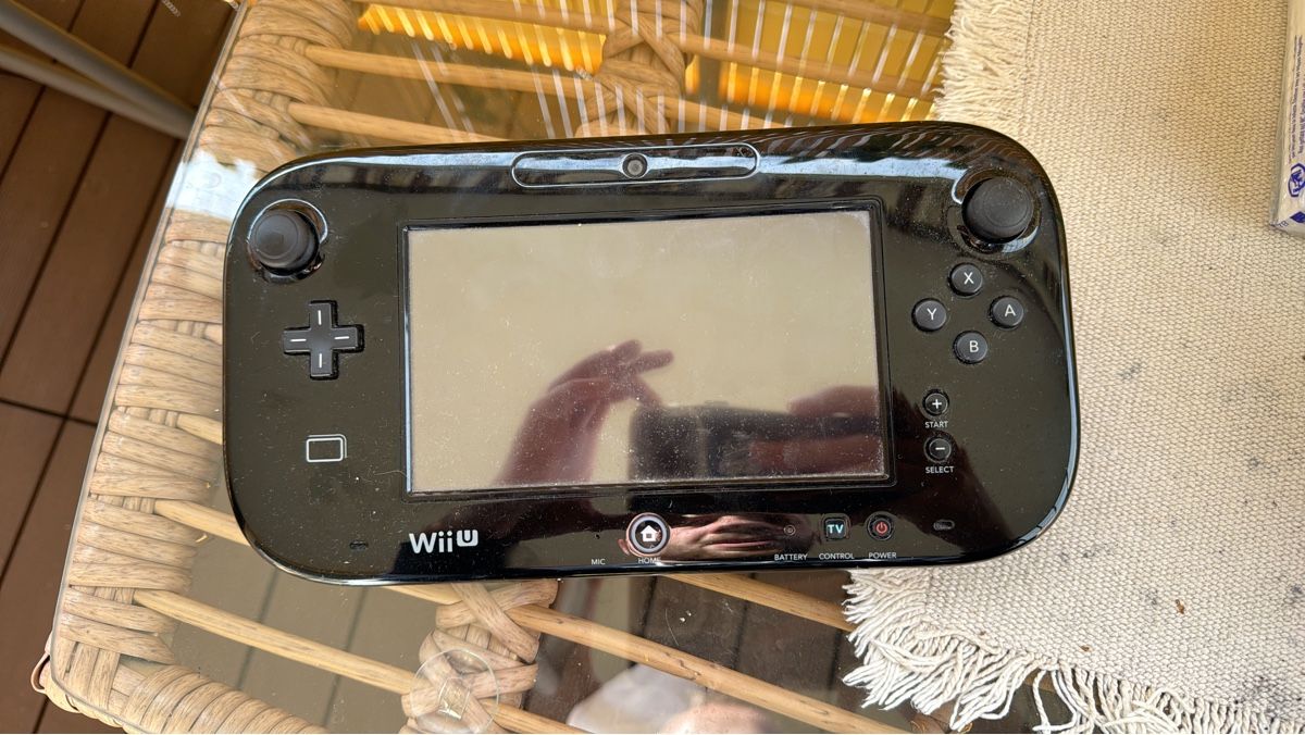 Nintendo Console: Nintendo Wii U GamePad schwarz – Usato da Olten venduto da HoYa01