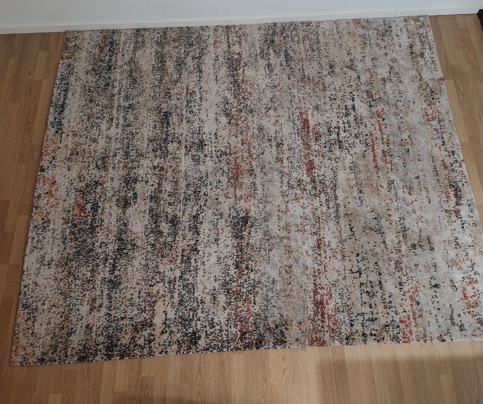 Tappeti: Moderner Seiden Teppich – Usato da Döttingen venduto da Kevi85 1