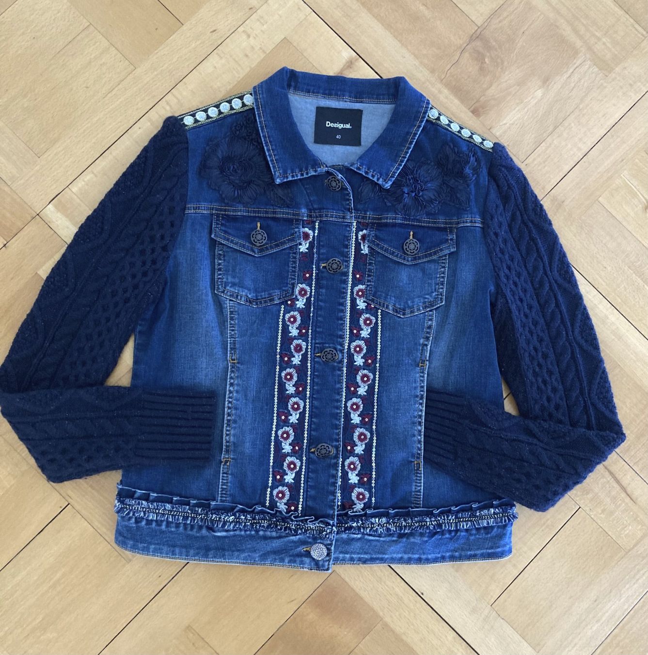 Desigual Giacche: Desigual Veste en Jeans taille 40 – Usato da Lausanne venduto da Chips_1