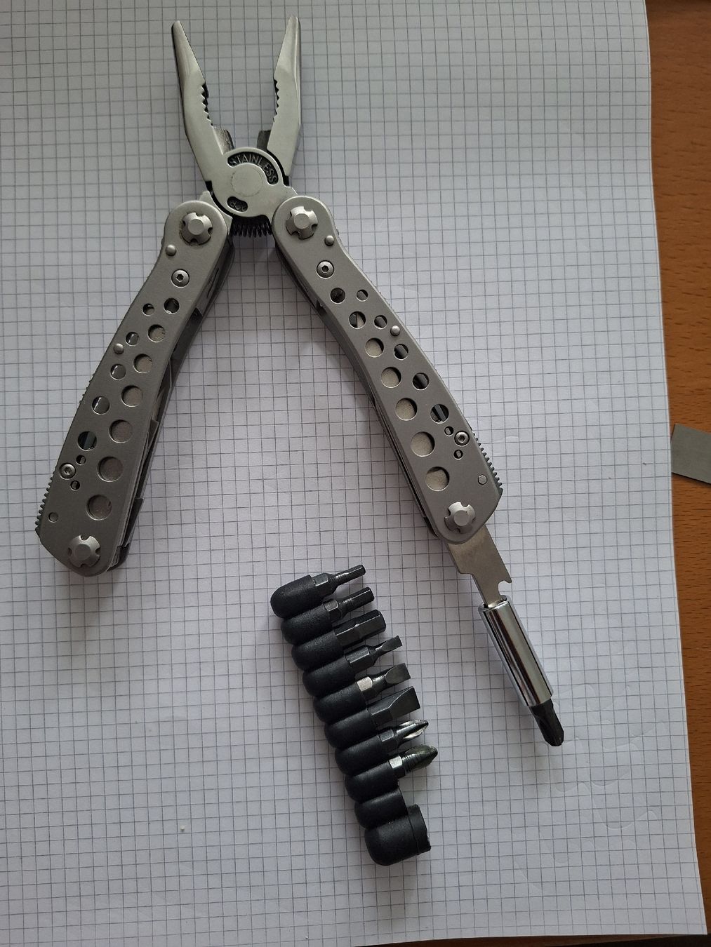 Taschenmesser: Multitool Army Specifics mit Bitset und Tasche gebraucht – Neu (gemäss Beschreibung) aus Uster von mak_mw2n 1