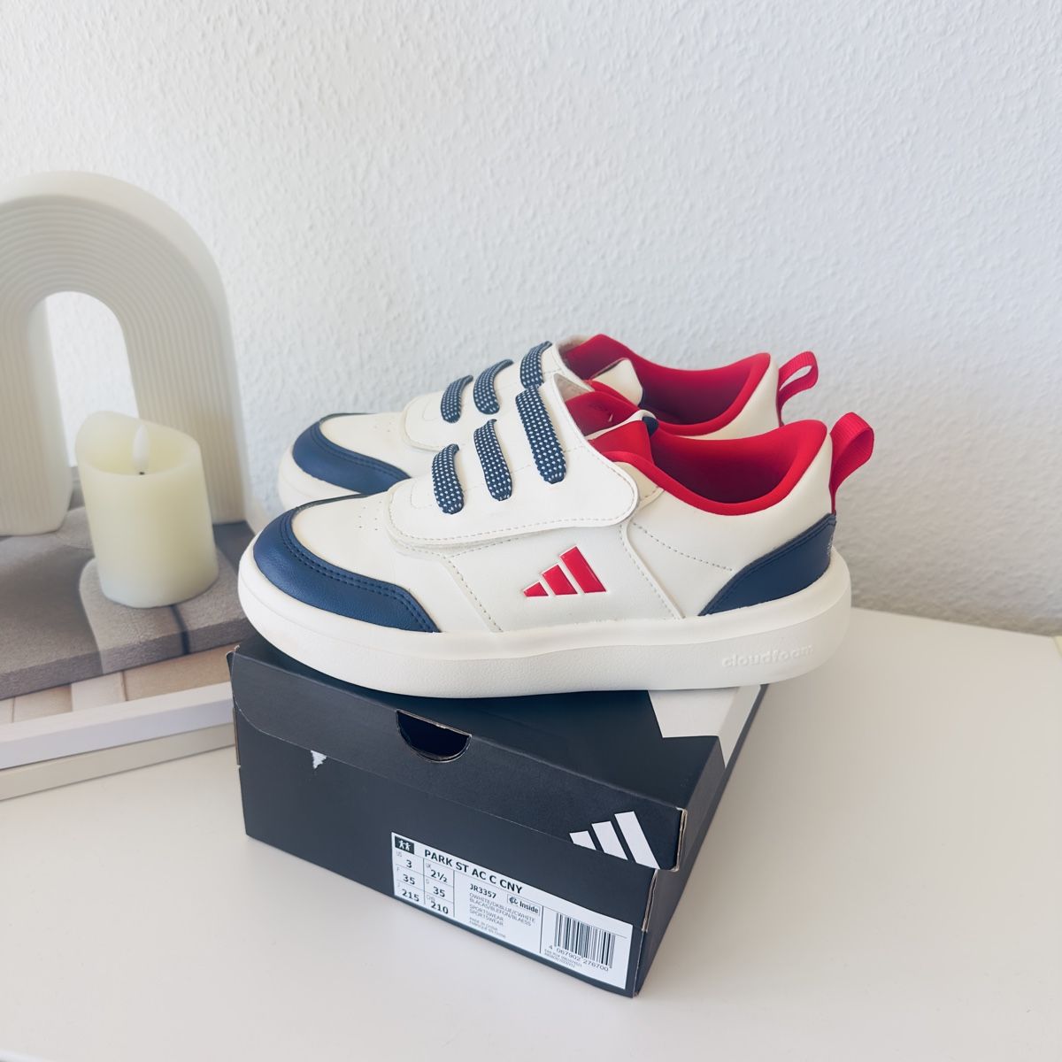 Adidas Scarpe per ragazzi: Adidas Sneaker, Kinder Schuhe, Neu, Gr. 35 – Nuovo e nell'imballaggio originale da Meggen venduto da AuDa17 1
