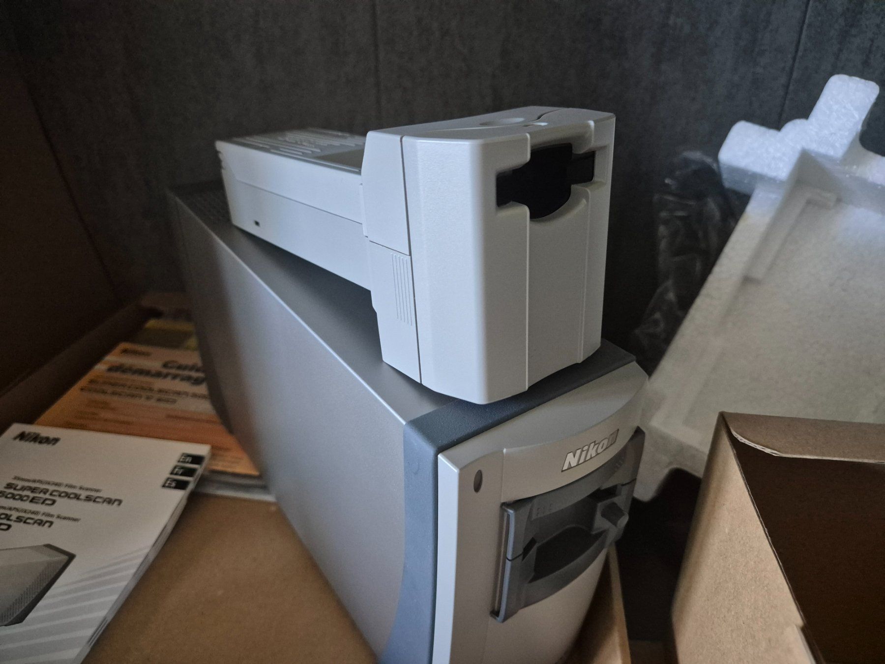 Scanner: Nikon Coolscan V ED 4000 dpi – Usato da Essertes venduto da onezoneplay 5