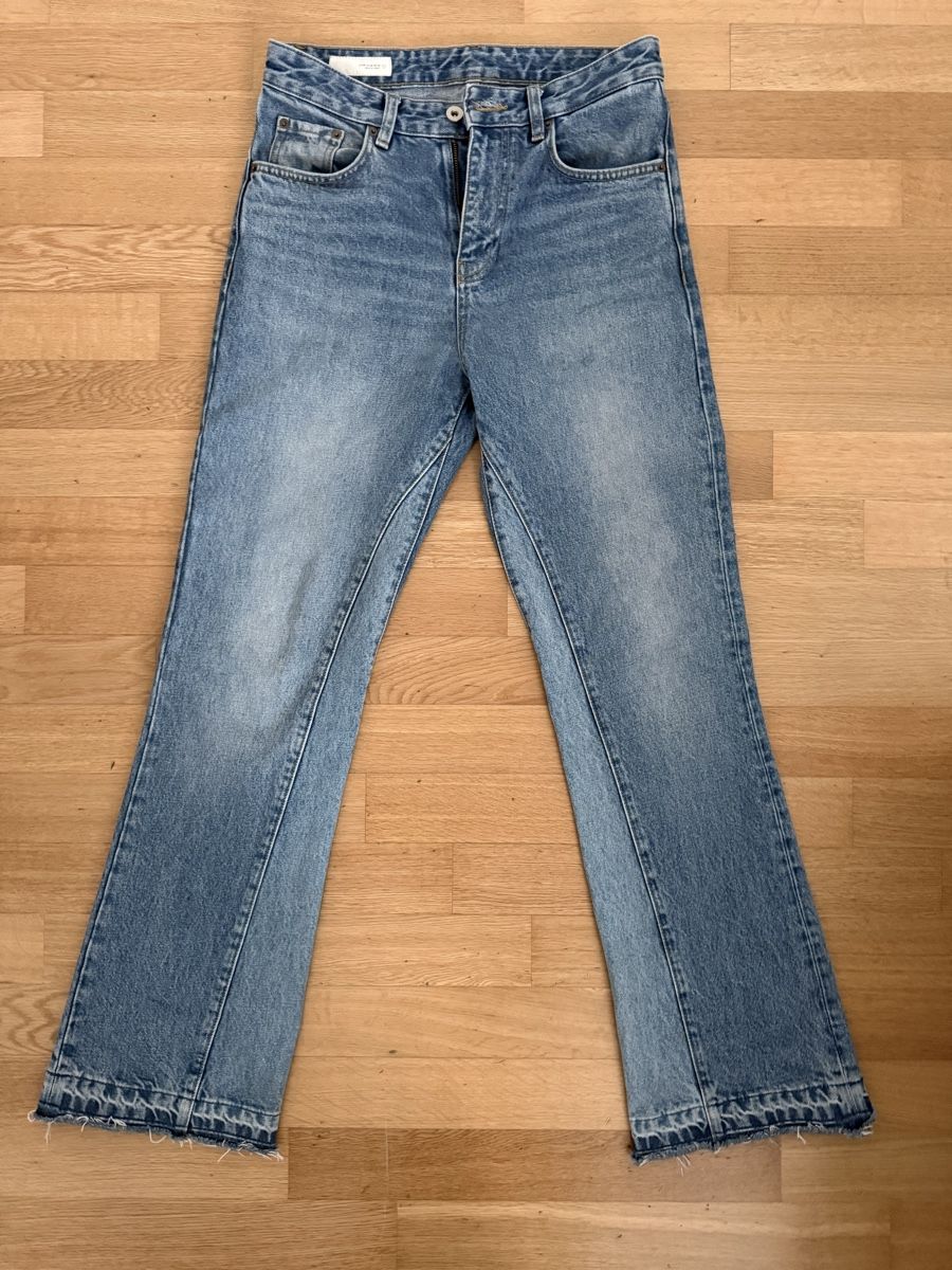 Zara Jeans: Flared Jeans – Nuovo (secondo la descrizione) da Dietikon venduto da AgathaJ