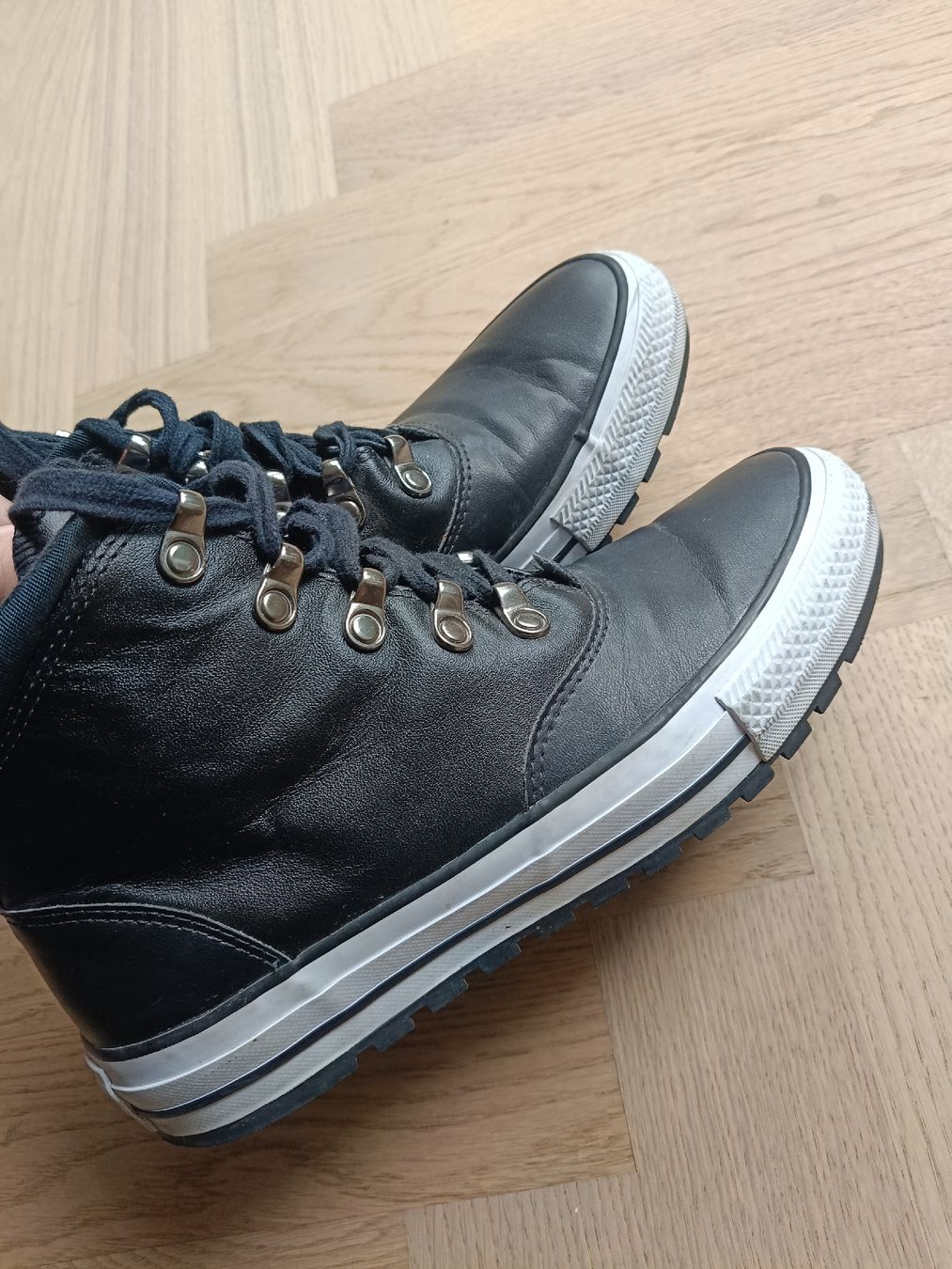 Converse Chaussures hommes: Converse All Star Leder Chucks – Neuf (Voir description) à Adliswil par Vimovi 1