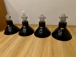 4 stück komplett restaurierte Industrielampen fabriklampen