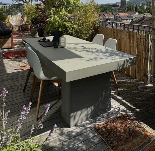 B&B Italia Tavoli: Designer Beton Gartentisch Fermob Bogen 33 – Usato da Zürich venduto da cow_bk75
