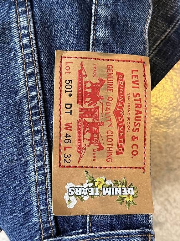 Jeans: Jeans Levi's – Usato da Bellinzona venduto da Pucciaredda 3