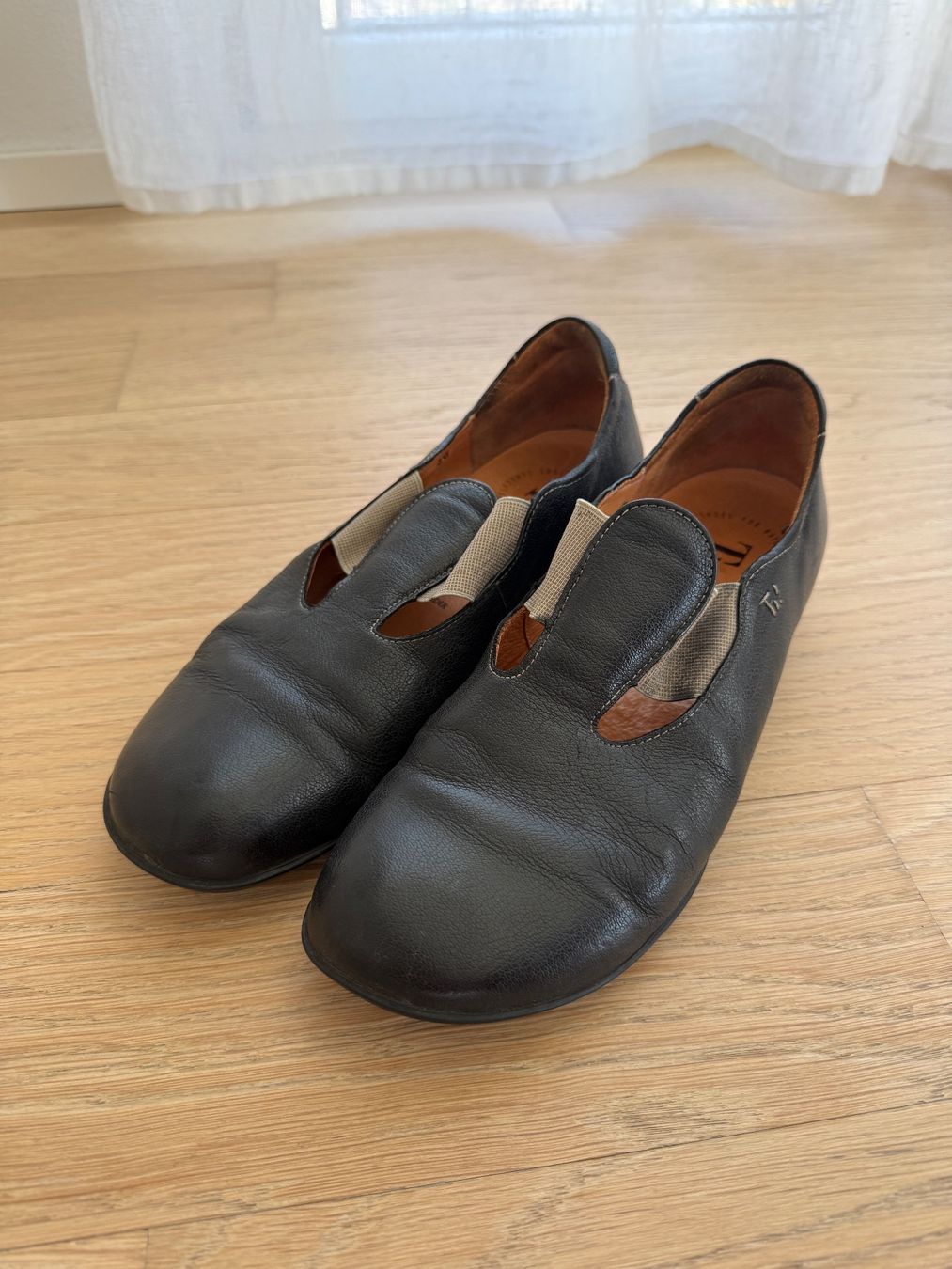 Think Scarpe da donna: Think! Lederschuhe Grösse 40 schwarz – Usato da Zürich venduto da buc_rl55
