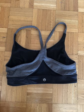 Lululemon Sports Bra Grey Black Size 6 Great for Summer Work
