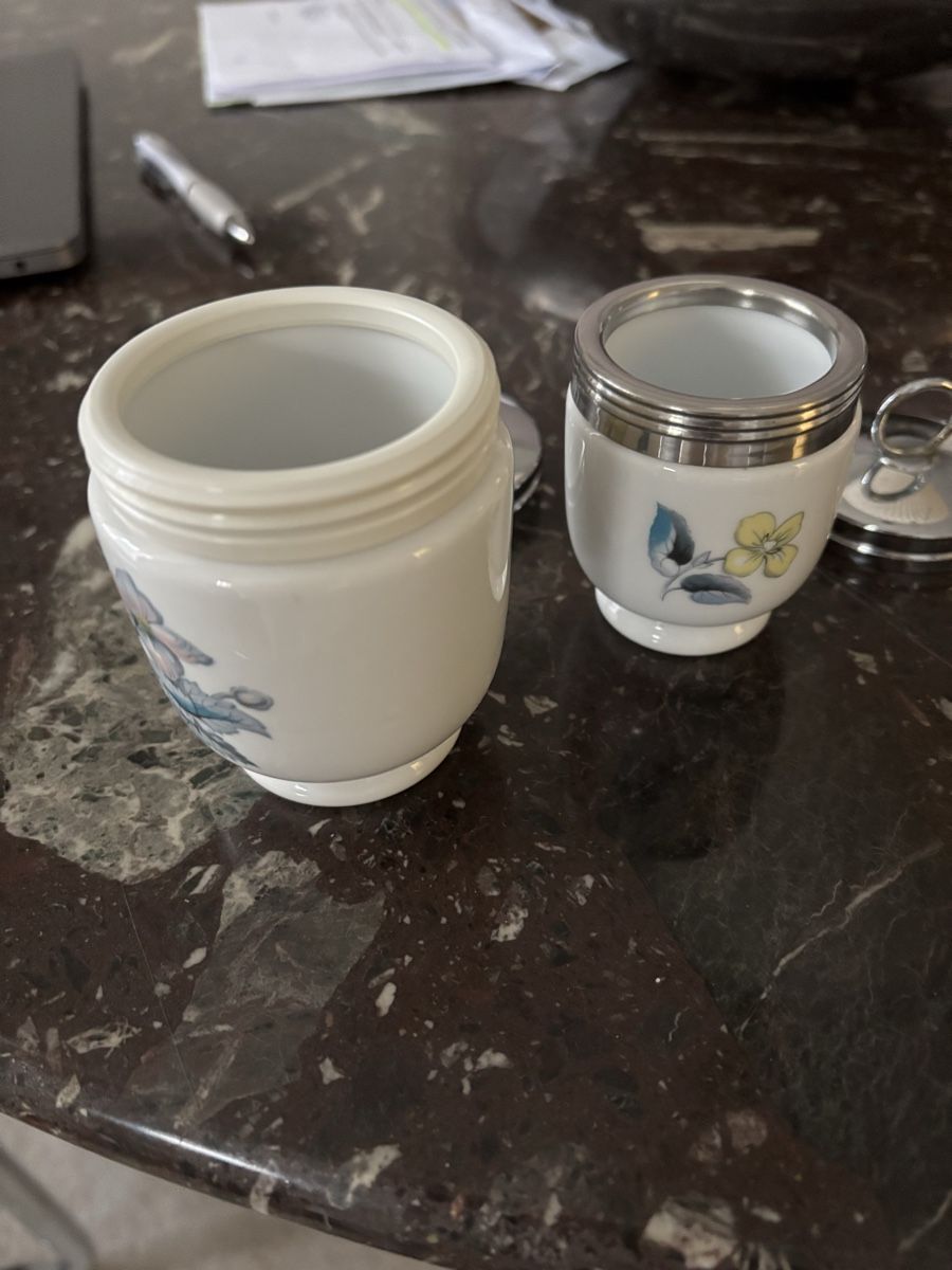 Royal Worcester Sonstiges Geschirr: Worschester eier cuddler – Gebraucht aus Zürich von BredaB 2