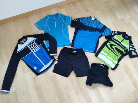 Bikebekleidung, Velotrikots Gr. 128