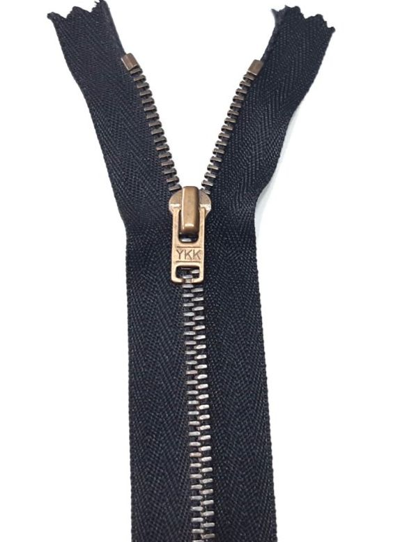 Tessuti: Reißverschluss 14 cm-  Fermeture éclair 14 cm – Nuovo (secondo la descrizione) da Savagnier venduto da Marderuth