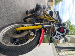 BMW B.O.T Rennmaschine