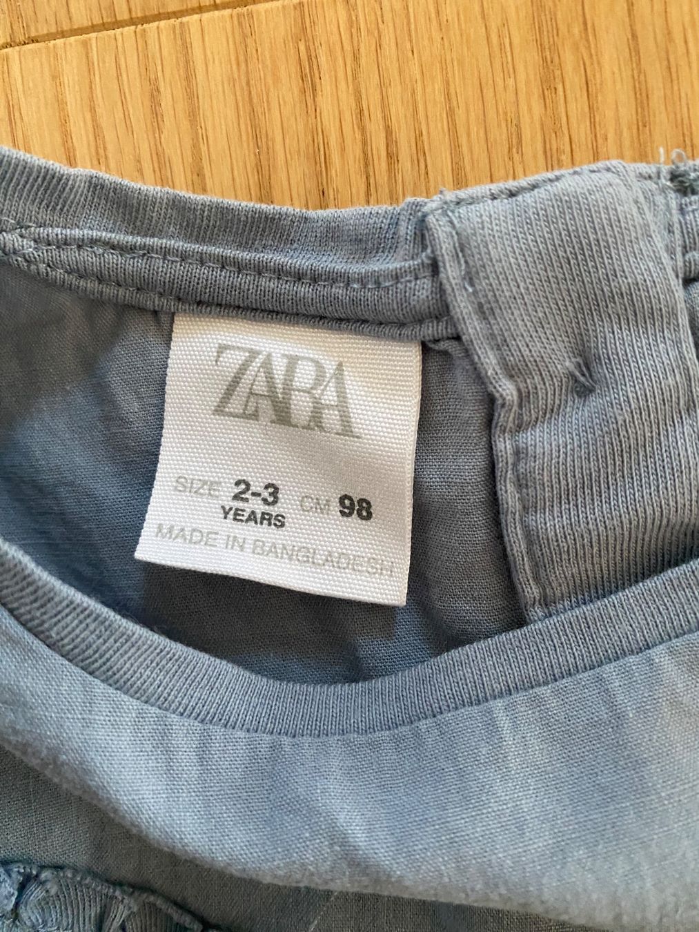 Zara Camicette, T-shirt & Top: Herziges Herz-Oberteil Zara 98 – Usato da Trachslau venduto da M_Schmid81 3