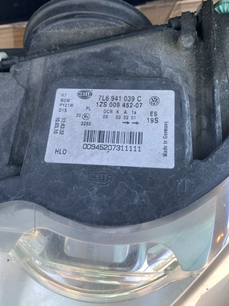 VW Fari: VW touareg Scheinwerfer Xenon – Usato da Dietikon venduto da mav_jkr7 1